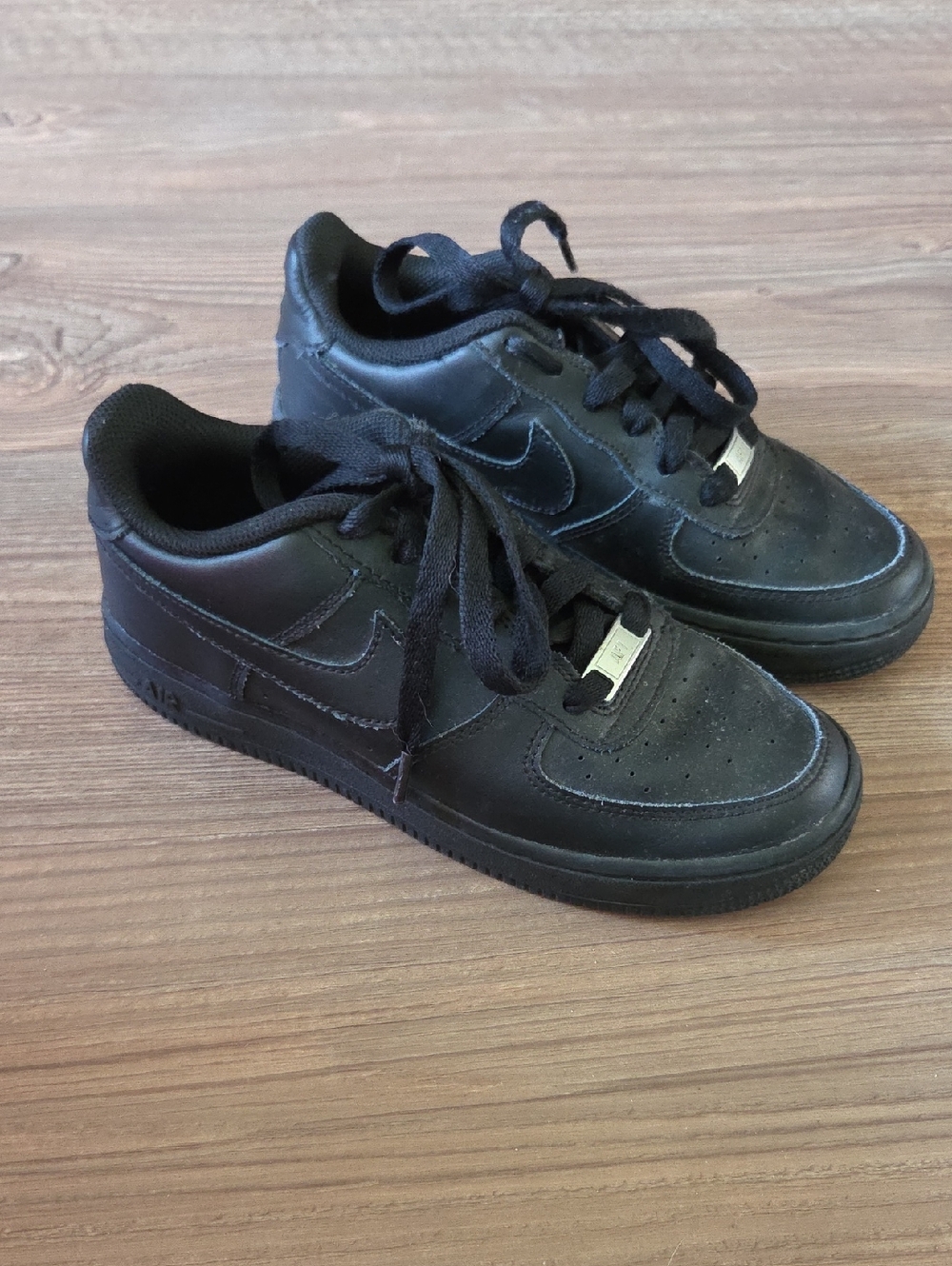 Air Force 1 Black Athletic Sneakers - Classic Low-Top